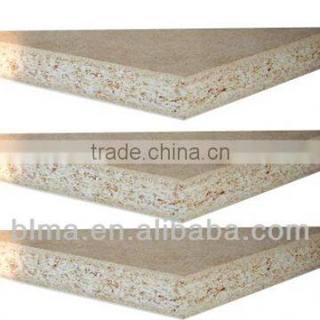 China high quality 1220*2440mm particle board / flakeboard /chipboard