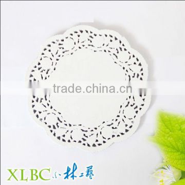 Whitte paper doilies in round with compete price