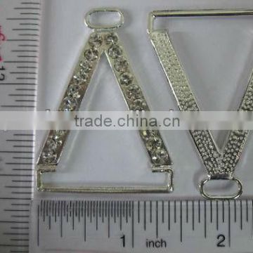 TRIANGLR SHAPE SILVER AND CLEAR COLOR Middle East Rhinestone Buckles, Metal Buckles