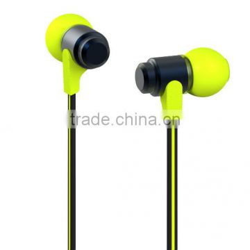 Promotion mp3 flat cable metallic earbuds with high quality