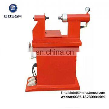 Automatic pneumatic brake riveting machine for brake pads