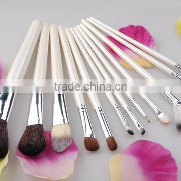 12Pcs white Eyeshadow Cosmetic Makeup Brushes Set Brush Soft with brush bag