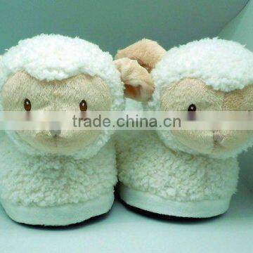 shenzhen plush toy manufacturers plush toy slipper ,cute design plush shoes , plush animal house shoes