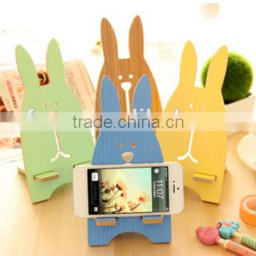Good design universal wooden cute rabbit cell phone holder desktop stander bracket