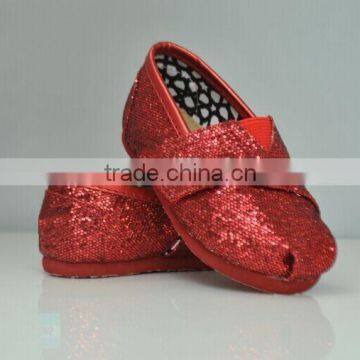 Tiny baby shoes cute red glitter shoes child shoes