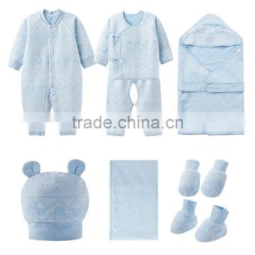 High quality 2017 wholesale 100% cotton cute cartoon baby gift set clothes