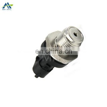 Auto Parts Fuel Rail High Pressure Sensor 0281006325 For CUMMINS DAF IVECO