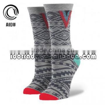 Wholesale Red Toe Fuzzy Thermal Custom Womens 100 Cotton Socks Sock Supplier