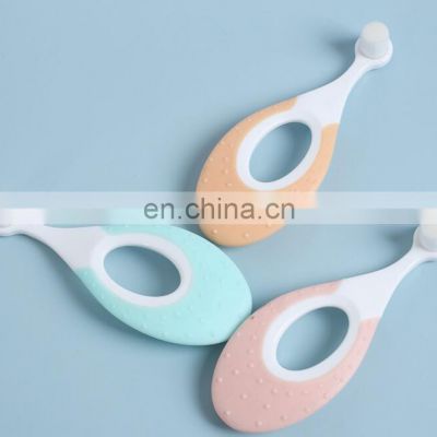 High quality 10000+ Ultra baby children and kids training toothbrush with soft bristles soft rubber ring shape child toothbrush