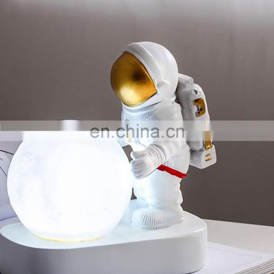 3D Spaceman Moon Lamp Astronaut Led Table Lamp Astronaut Lovely Art Resin Home Decoration Astronaut Moon Lamp Moon Night Light