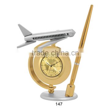 plane shape clock
