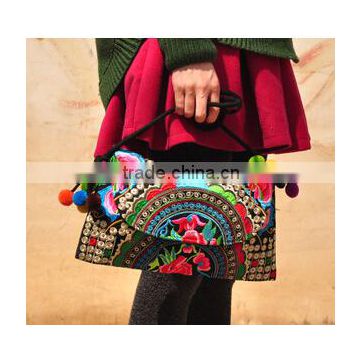cheap price good quality ethnic embroidery messenger bag woman handmade cotton messenger bag