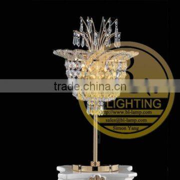 In 2014 popular crystal hurricane lamps table lamp