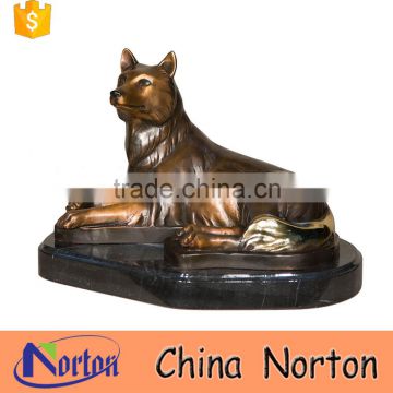 Metal craft lay wolf figurines gifts from China NTBA-W005Y