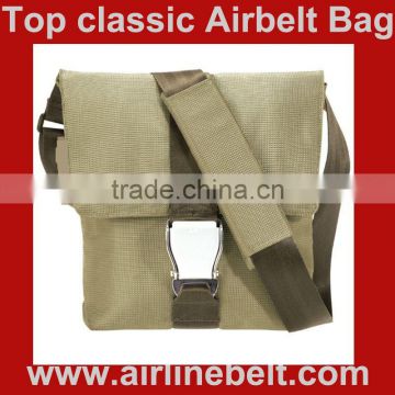 Top classic fashion retro flight bag