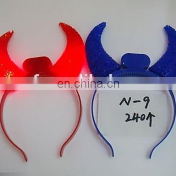 cheap party plastic LED flashing lighted Red Devil Horns Headband PH-0075