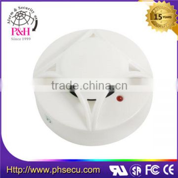 Wireless smoke detector with two LED