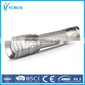 Manufacturers selling special strong light flashlight charging high quality LED flashlight wholesale volume discount