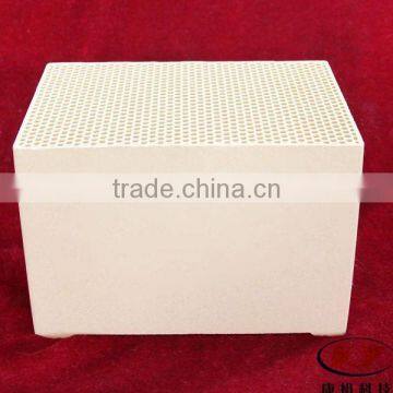 High temperature ceramic honeycomb