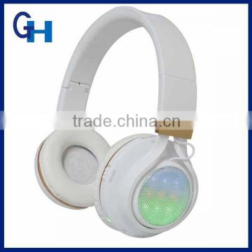 LED Flash Light wireless headphone for Mobile MP3/4 iphone 4S/5