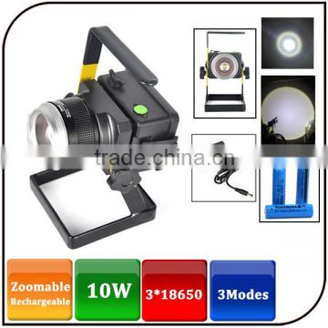Zoomable10w IP65 1600lumen portable battery powered 3modes aluminium emergency led rechargeable flood light