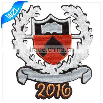 2016 Fashion logo patch, embroidery laser cut high quality badge for t-shirt/ polo clothing                        
                                                                                Supplier's Choice