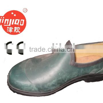 rubber rain shoes/boots