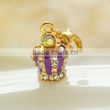 Wholesale Fashion Handmade Gift Mini Crown Crystal Charm Souvenir Pendant CM158