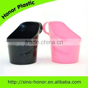 plastic cups saucers