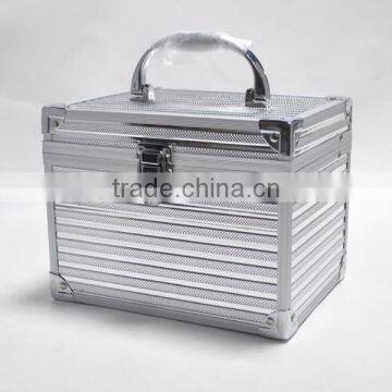 2015 New fashion wholesale aluminum cosmetics cases