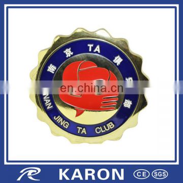 wholesale cheap custom badge in zinc alloy