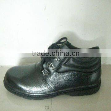 leather safety shoe