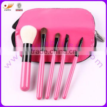 5 PCS Best Quality Makeup Brush Set With Pink Colored Handle