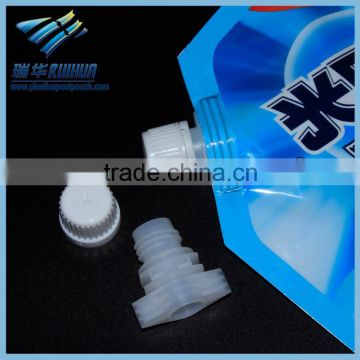 Shantou factory plastic liquid pouch with screw cap