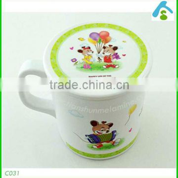 kids plastic cup with lid and handle