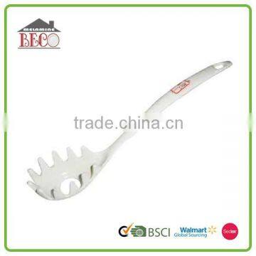 Low price wholesale high-grade health melamine noodle spoon