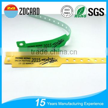 13.56 MHz M1k RFID PVC Paper Wristband For Events