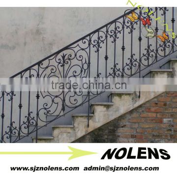 Morden Wrought Iron Interior Straight Stair Railings Design