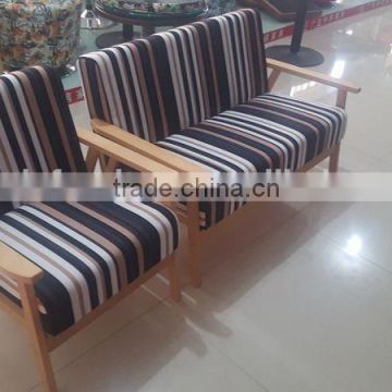 Unique Design Sofa Chair with Fine Strip Cushion