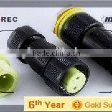 Yuyao Sineyi PA welding EC02681-0024-BF2PIN 250V 15A waterproof cable connector