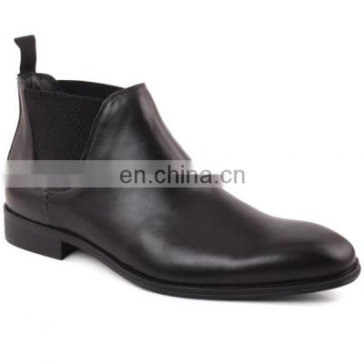 2020 Men new stylish fashionable leather shoes latest italian design black color shoes