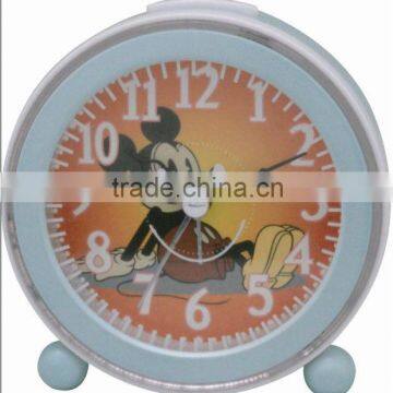 Plastic round luminous table alarm clock