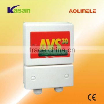 Automatic Voltage Switch Surge Protector Sollatek AVS30 3/5 lights