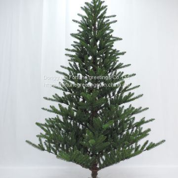 Artificial christmas tree
