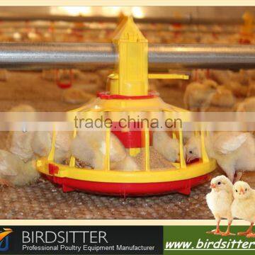 Automatic mechanized chicken feeding