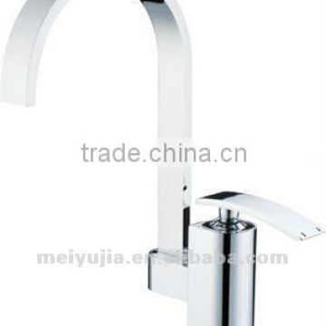 Waterfall Single Lever Basin & Kitchen Faucet Fitting