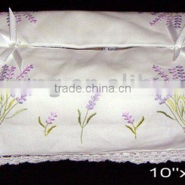 According To Customer Needs Embroidered Tissue Cover