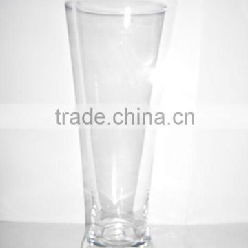 beer glass/glassware/drinking glass