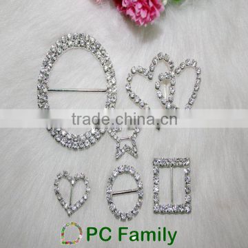 Fashion silver round and heart shape Rhinestone bunkles