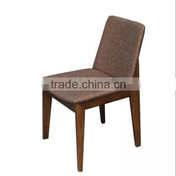 Hot Selling Fabric Cushion Wood Relaxing Chair